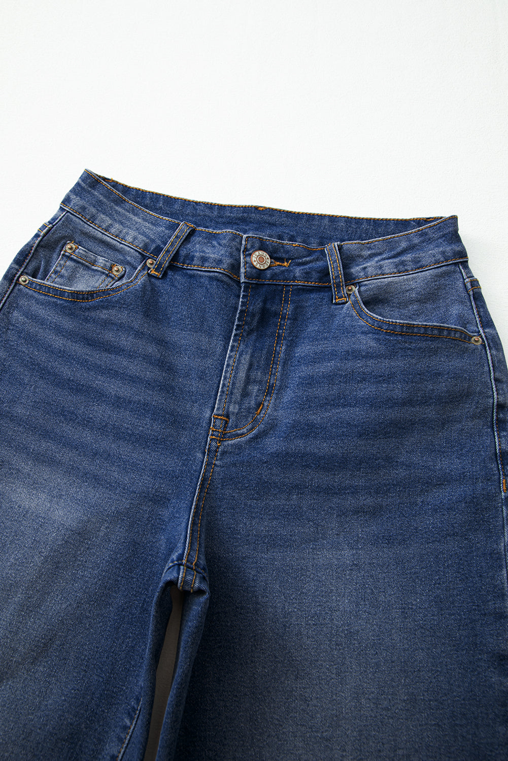 Kamiyah High Rise Loose Jeans