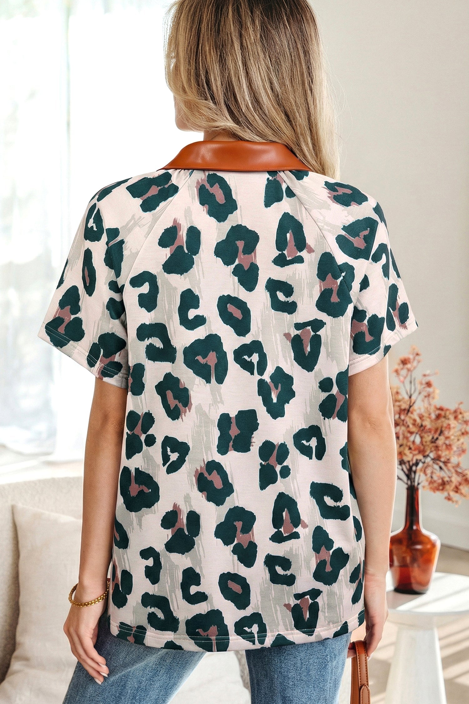 Madelynn Collared Short Sleeve Blouse