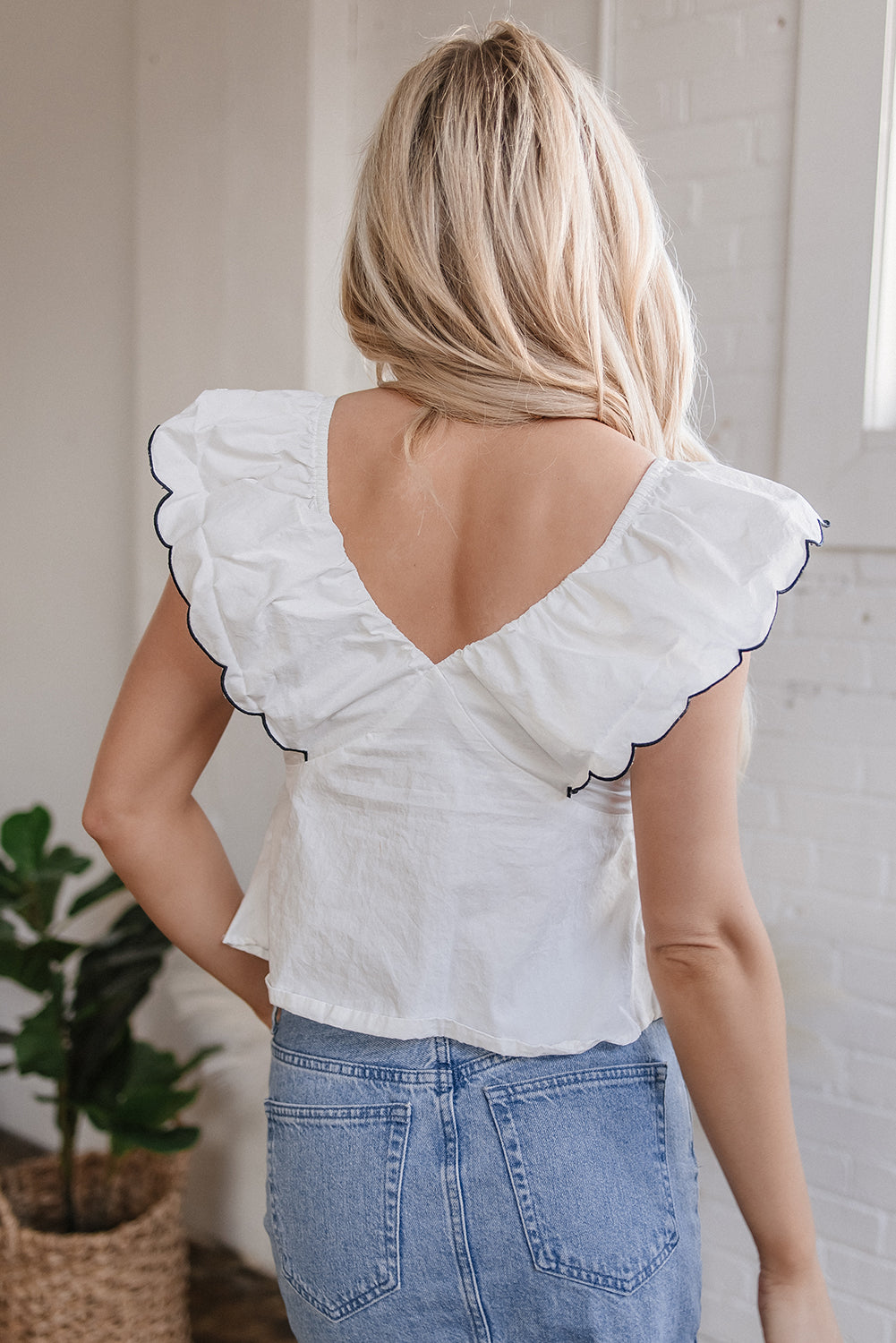 Azariah Contrast Bow Ruffle Trim V Neck Blouse