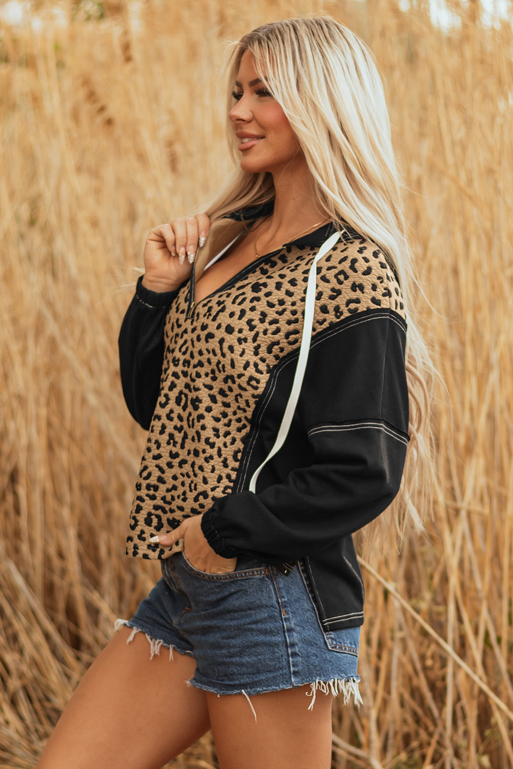 Monanaya Cuff Quarter Zip Hoodie