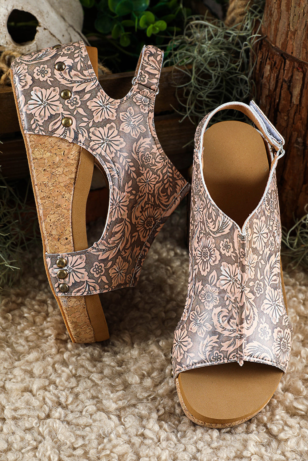 Vintage Floral Hollowed Platform Sandals