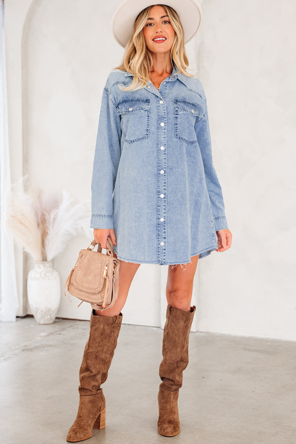 Takina Raw Hem Loose Shirt